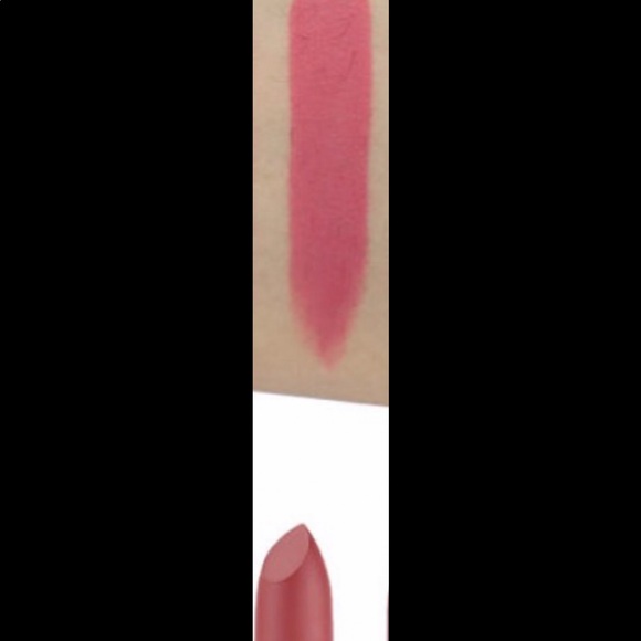 Queen B organic it’s no secret matte lipstick - Picture 5 of 5